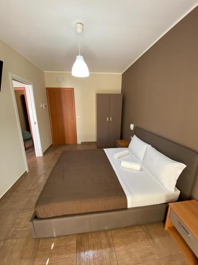 גיארדיני נאקסוס Nick & Santo'S Holiday Homes B&B מראה חיצוני תמונה
